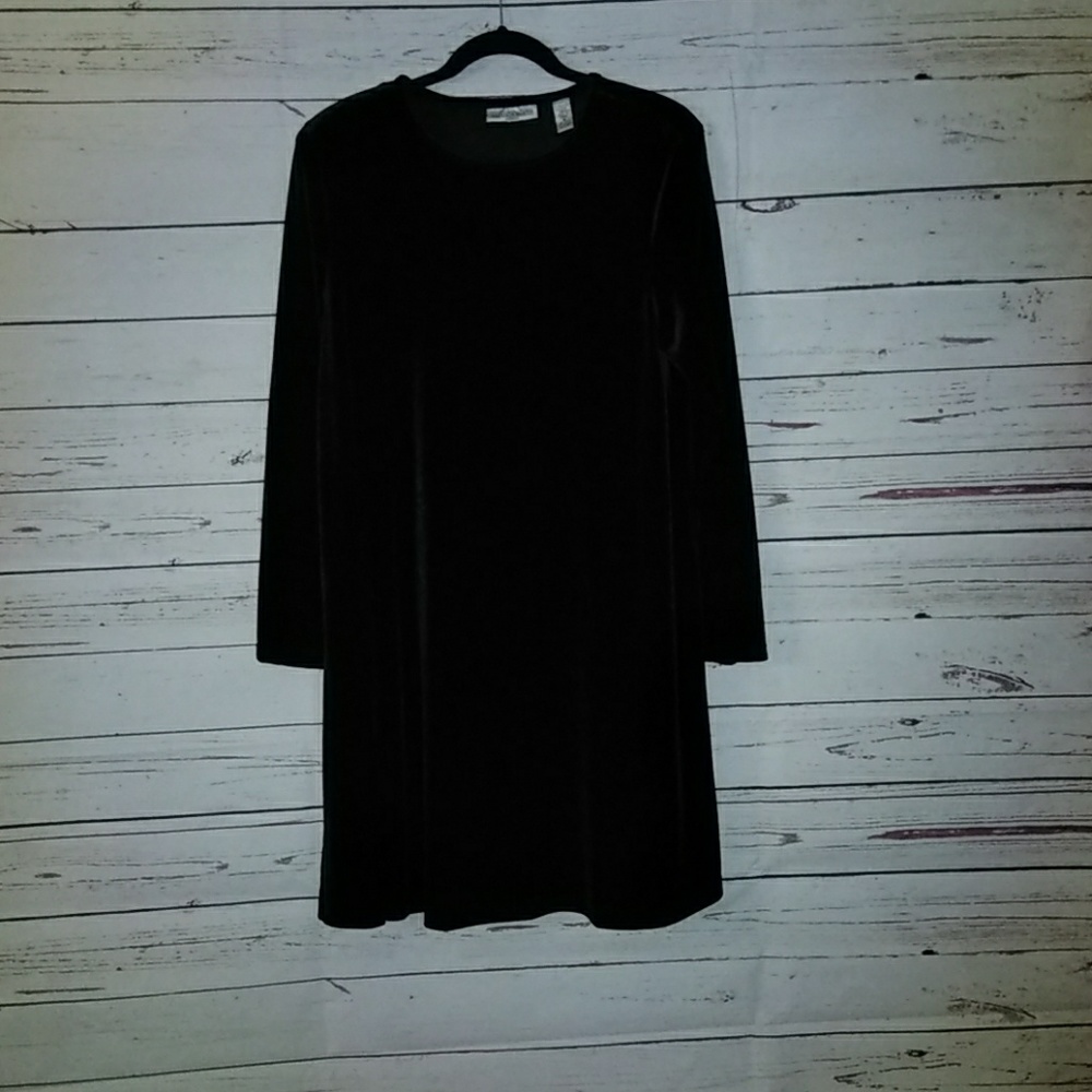 Amanda Smith black Velvet dress sz 8
